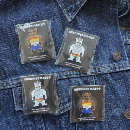 Curly the Pig Pin